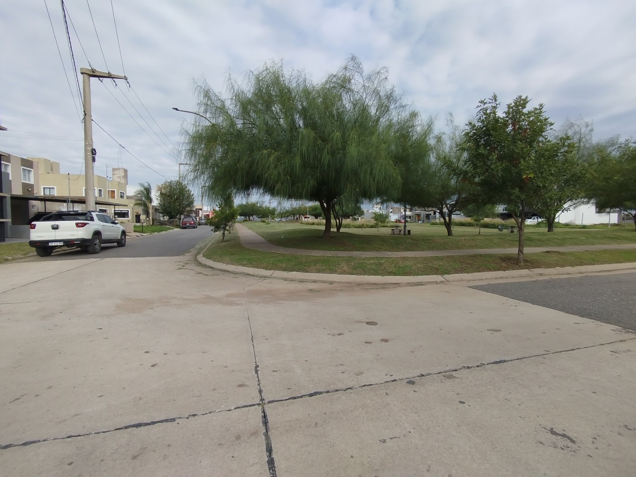 LOTE RESIDENCIAL EN VENTA 273m2 - VALLE CERCANO