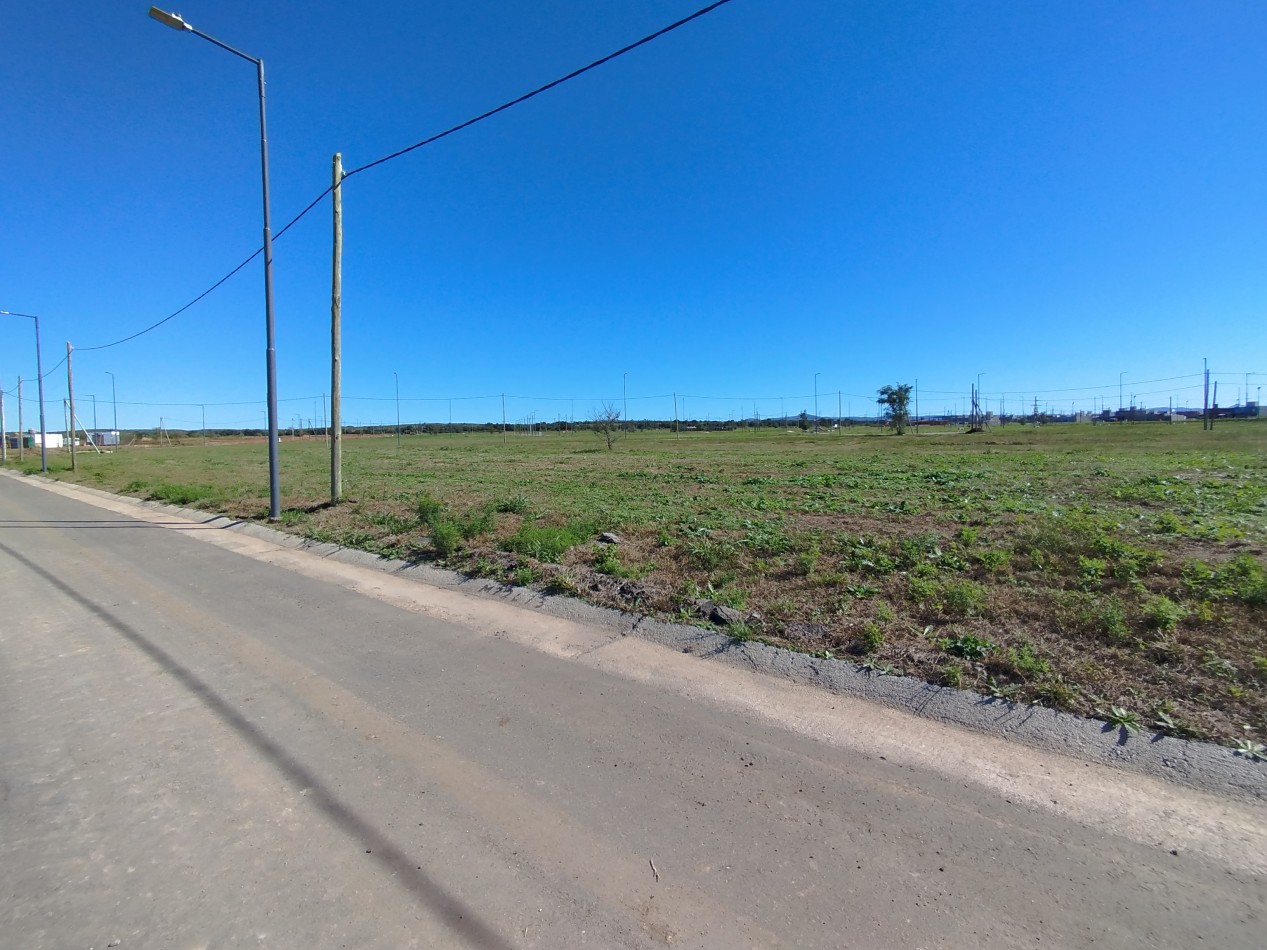 LOTE RESIDENCIAL EN VENTA 360m2 - DOCTA PARQUE